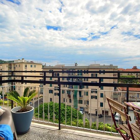 Appartamento Di Fronte Alla Pista Ciclabile Con 2 Camere Da Letto E Wifi 因佩里亚 外观 照片