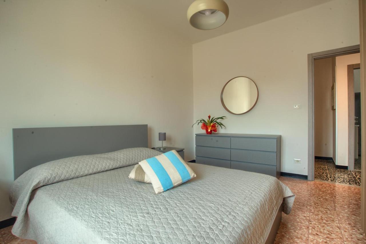 Appartamento Di Fronte Alla Pista Ciclabile Con 2 Camere Da Letto E Wifi 因佩里亚 外观 照片