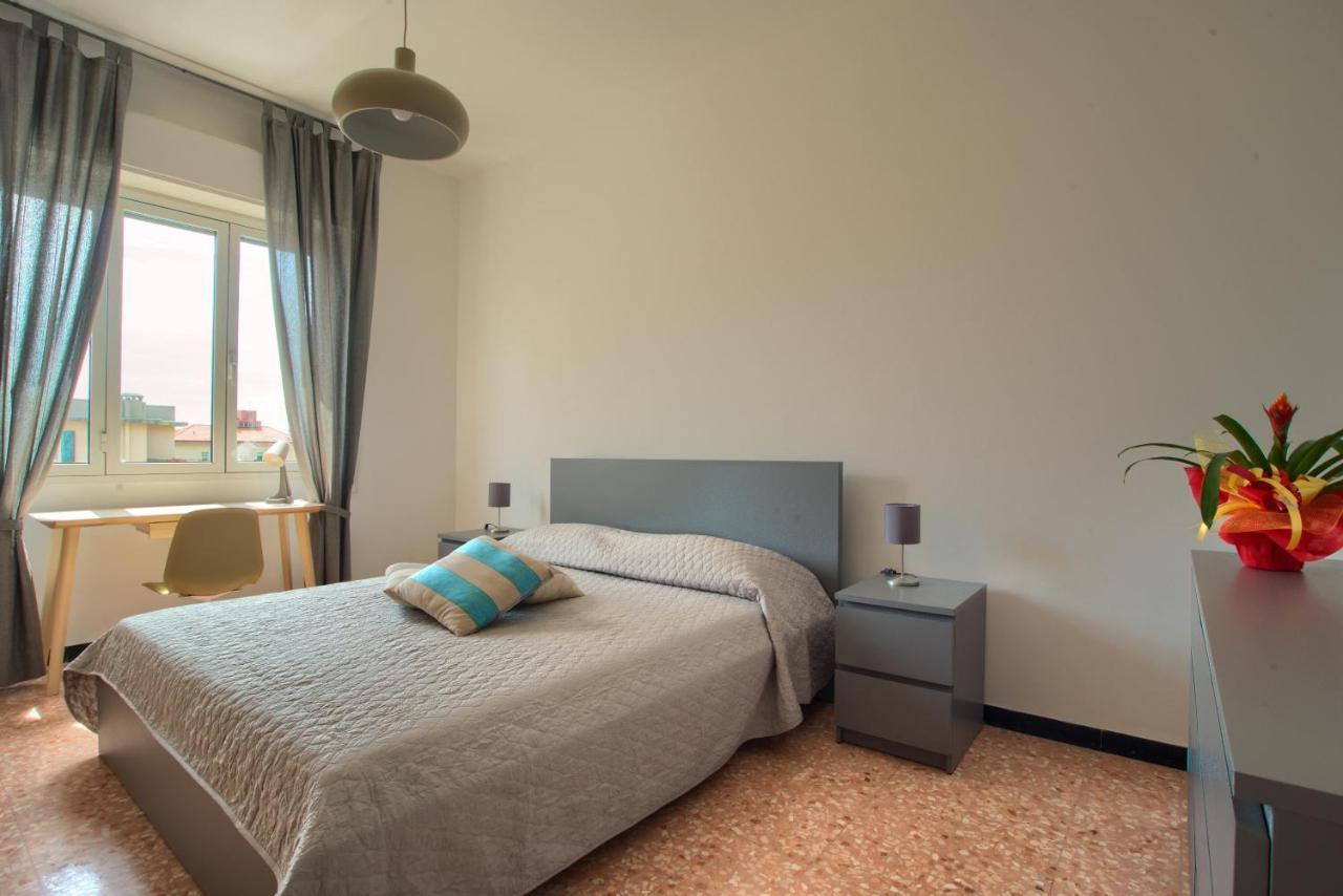 Appartamento Di Fronte Alla Pista Ciclabile Con 2 Camere Da Letto E Wifi 因佩里亚 外观 照片